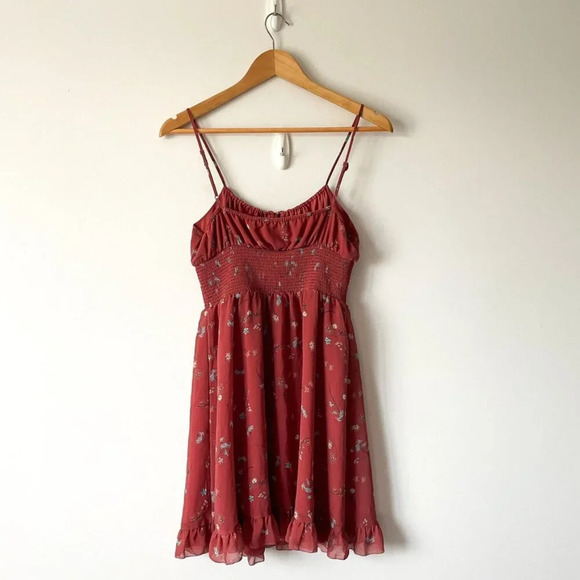 Aritzia Wilfred Genoa Smocked Floral Mini Dress in Spring Medley Red Medium - Picture 6 of 8